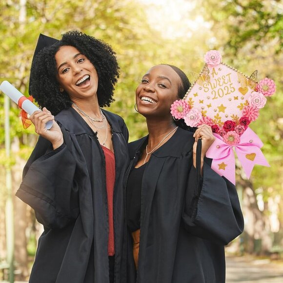 NWOT - Paper Flowers for Graduation Cap Decoration Kit, Small Roses Flores - Picture 3 of 7